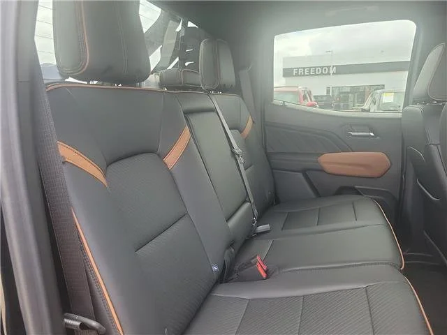 New 2026 Onyx Black GMC AT4 image 13