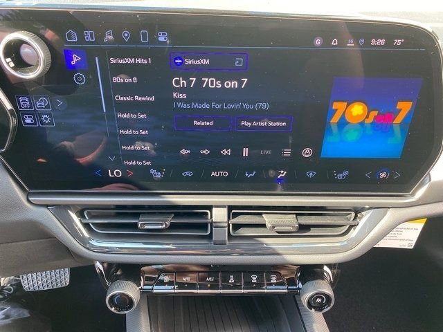 2024 Chevrolet Equinox EV RS - 7