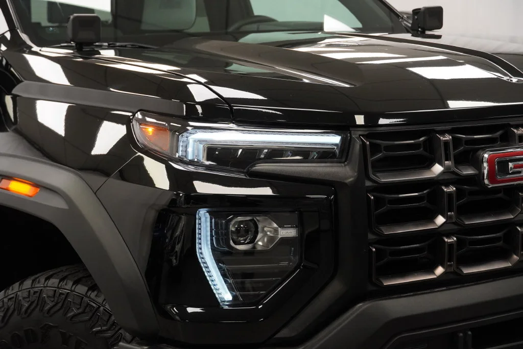 Used 2024 Onyx Black GMC AT4X image 36