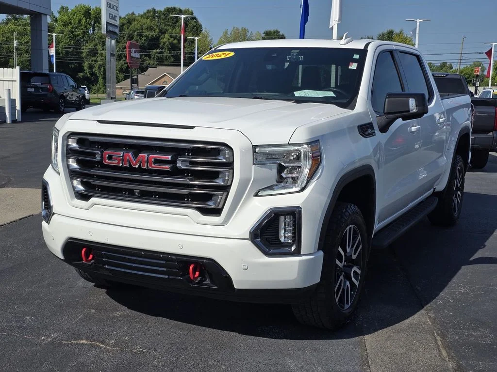 Used 2021 SUMMIT WHITE GMC AT4 image 3