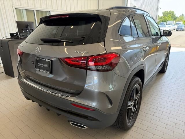 Used 2023 Gray Mercedes-Benz GLA 250 image 3