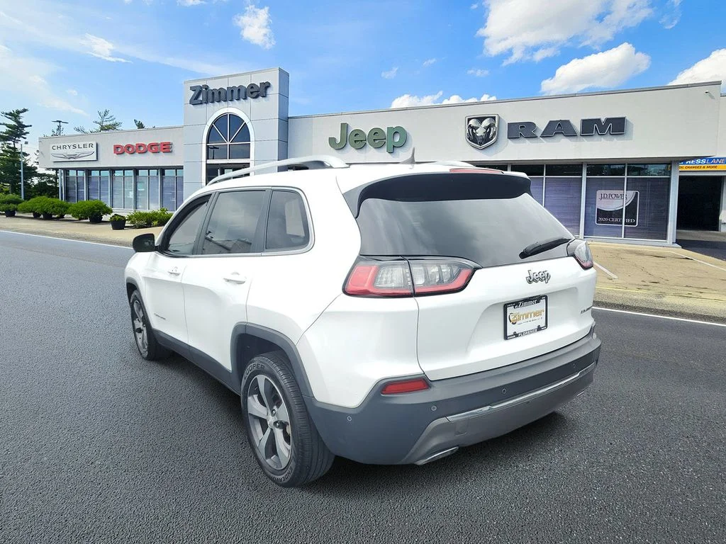 Certified Used 2019 White Jeep Limited image 3