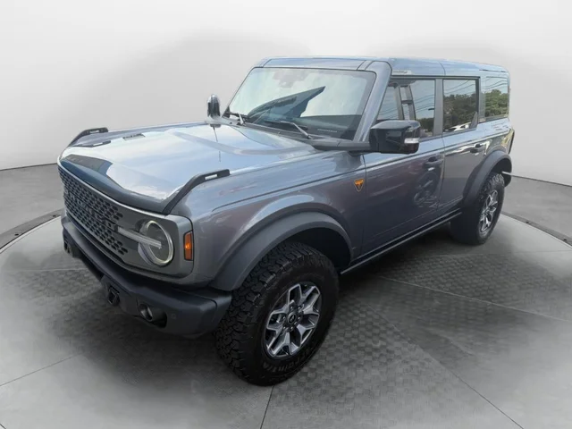 Pre-Owned 2025 Ford Bronco Badlands Four-wheel drive Sport Utility