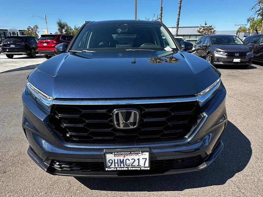 Used 2023  Honda EX-L image 3