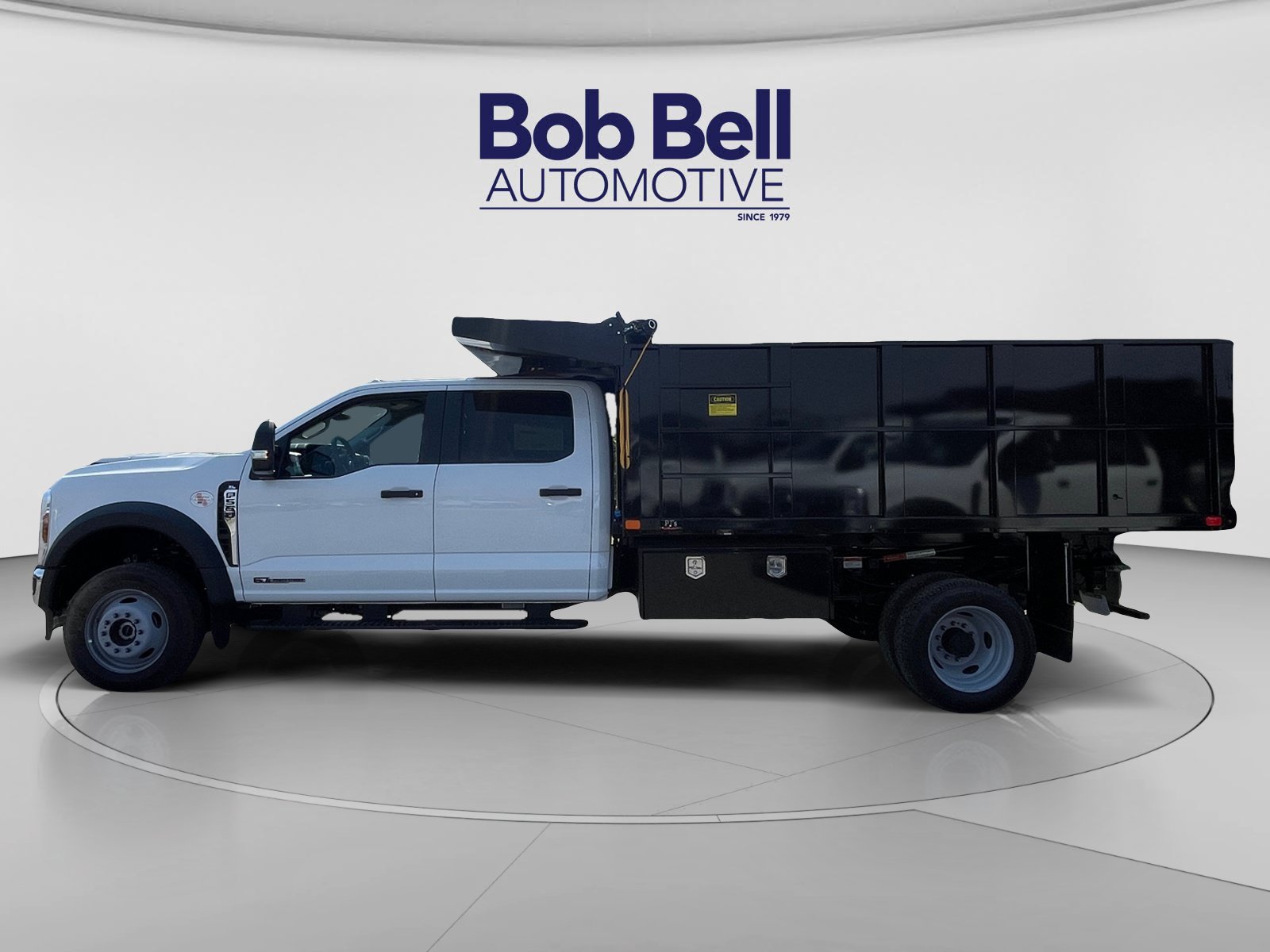 New 2026 Oxford White Ford F-550® XL image 2
