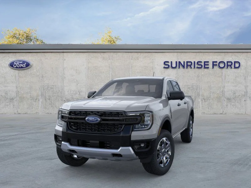 New 2026 Avalanche Ford XLT image 2