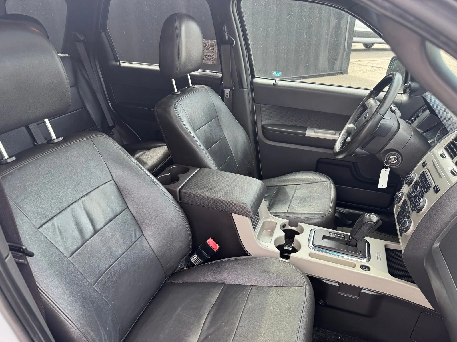 Used 2012 Silver Ford XLT image 24