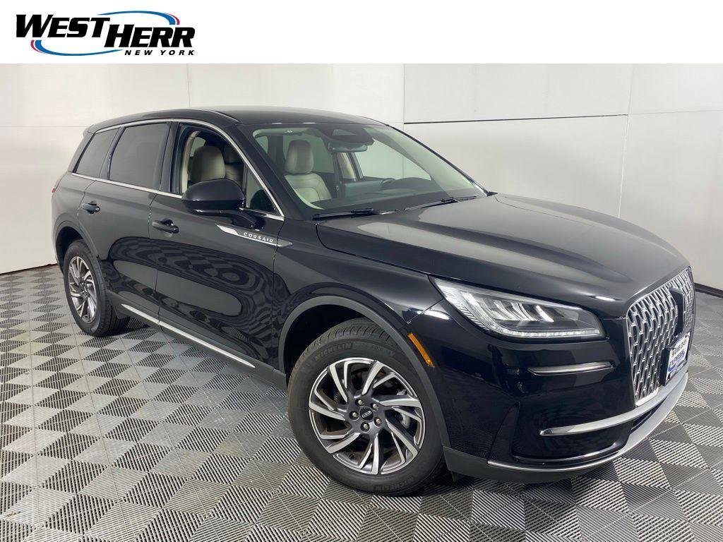 Used 2025 Black Metallic Lincoln Premiere image 1