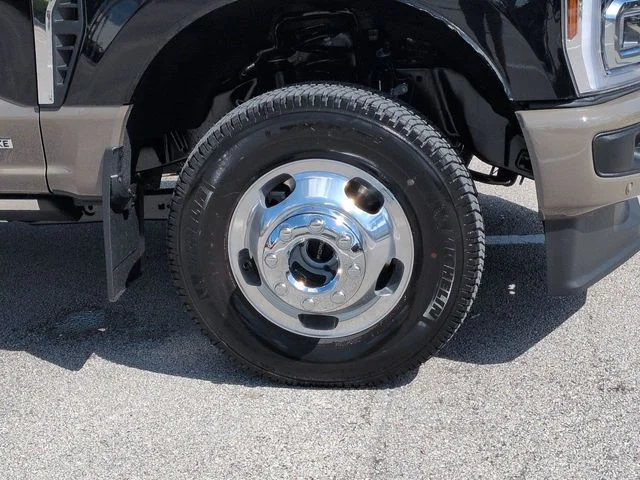 New 2026 Agate Black Metallic Ford F-350® King Ranch® image 11