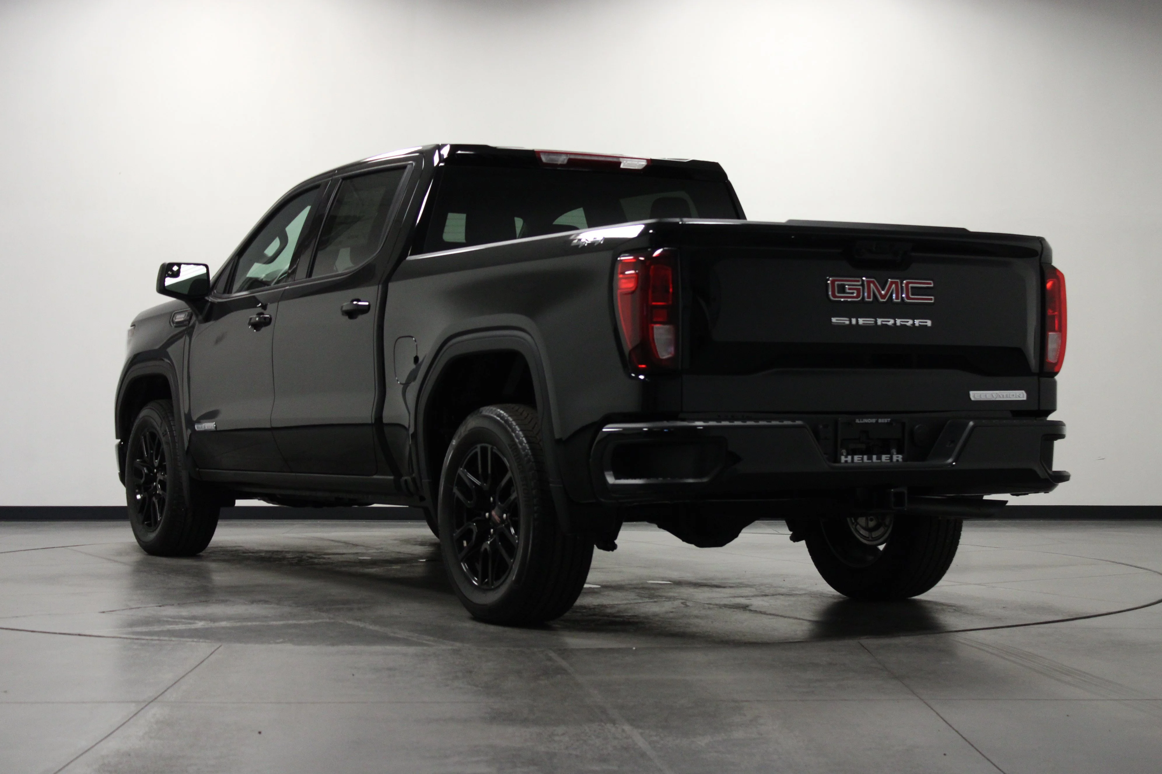 New 2026 Onyx Black GMC Elevation image 6