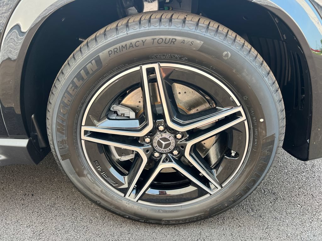 New 2026 Black Mercedes-Benz GLE 450 image 75