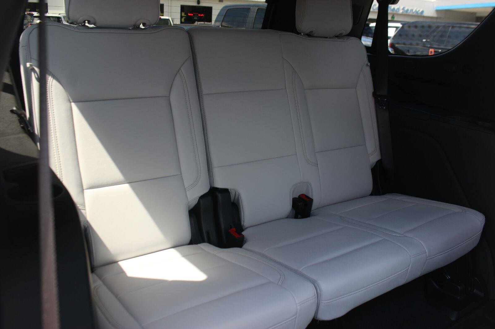 Used 2025 Black Chevrolet Premier image 42