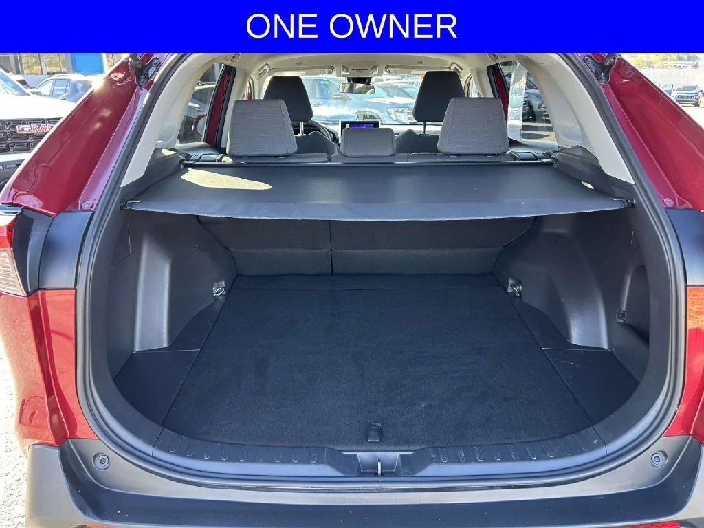 Used 2025 Red Toyota XLE image 11