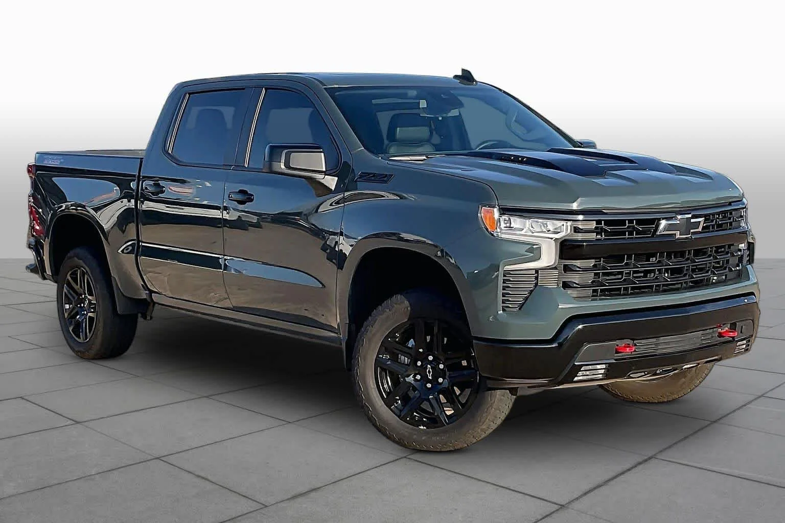Used 2025 Cypress Gray Chevrolet LT Trail Boss image 3