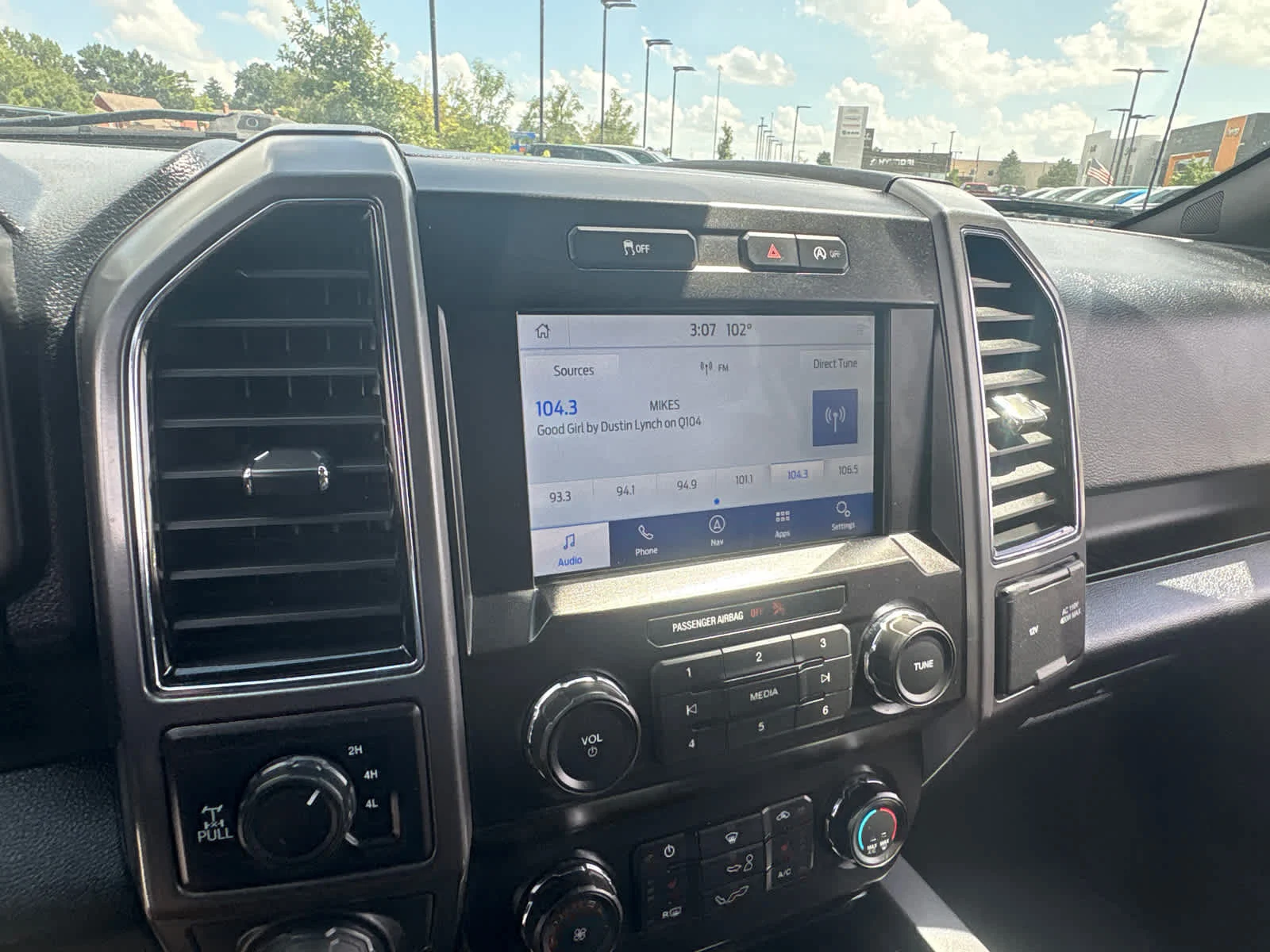 Used 2019 Ingot Silver Metallic Ford XLT image 25