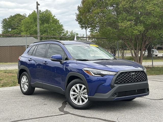 Pre-Owned 2023 Toyota Corolla Cross LE 4D Sport Utility in