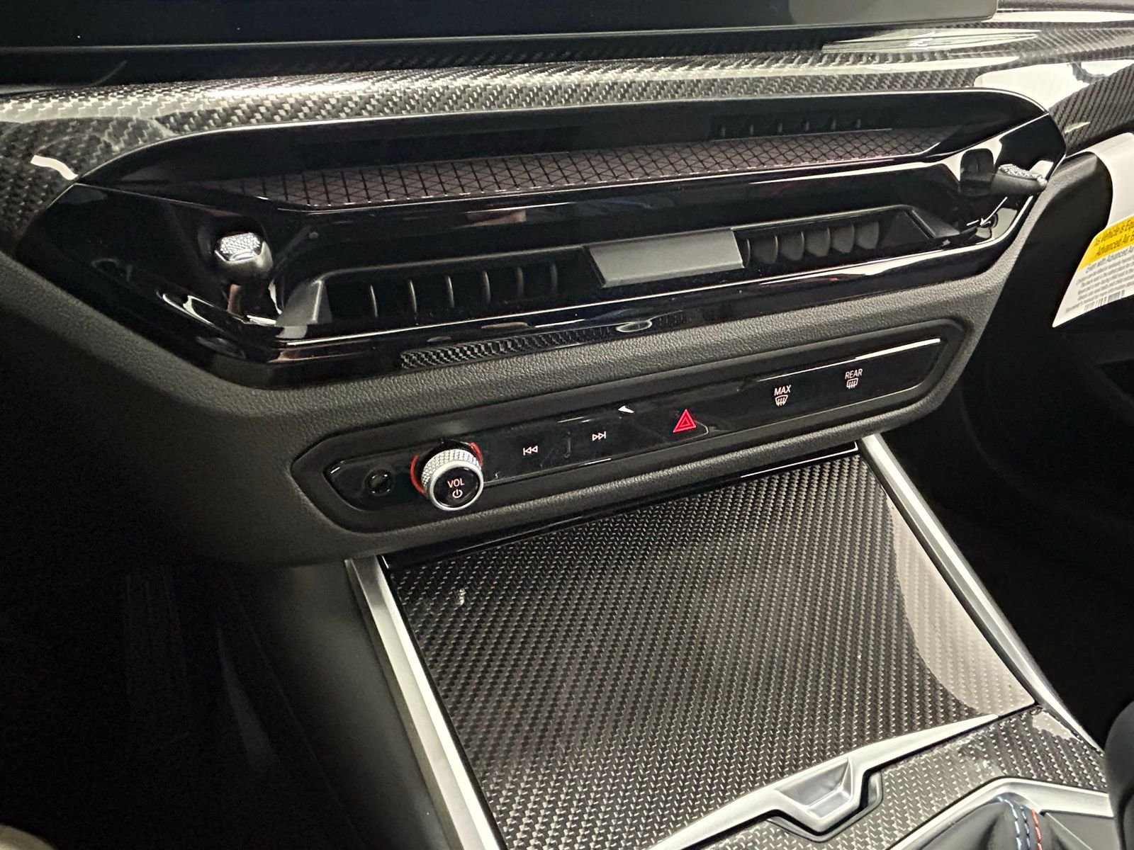 New 2025 Brooklyn Grey Metallic BMW Base image 35