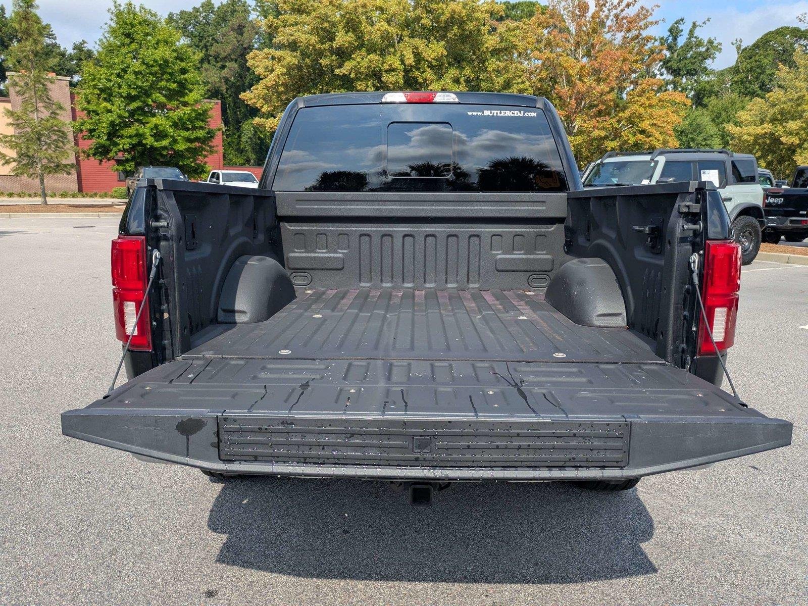 Used 2020 Agate Black Ford Lariat image 15