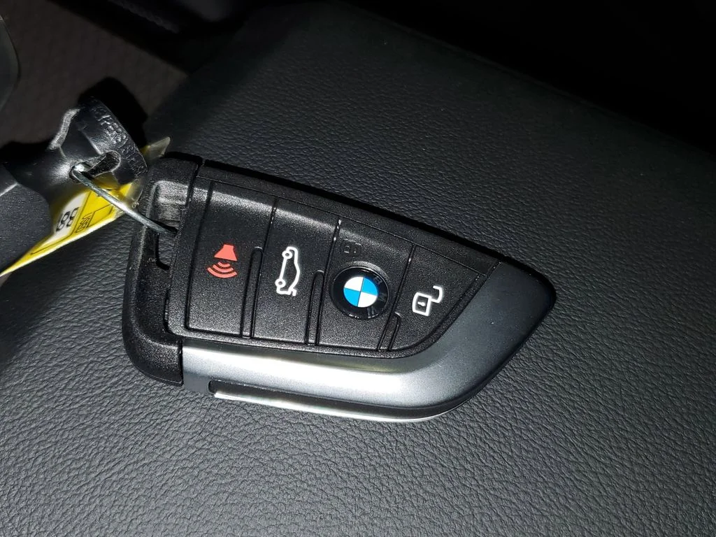 New 2026 Alpine White BMW 330i image 26