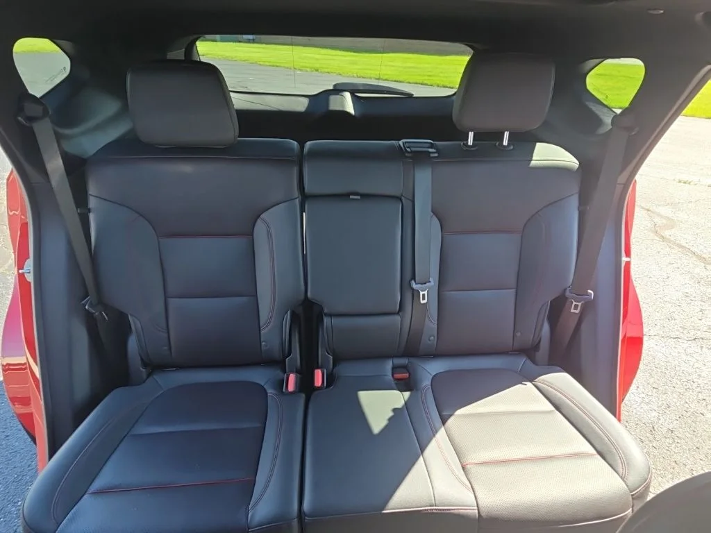 Used 2023 Red Chevrolet RS image 32