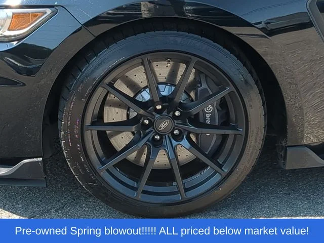 Used 2016 Black Ford Shelby GT350 image 18