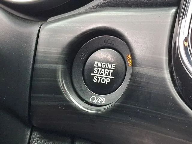 Used 2021 Gray Jeep Laredo X image 23