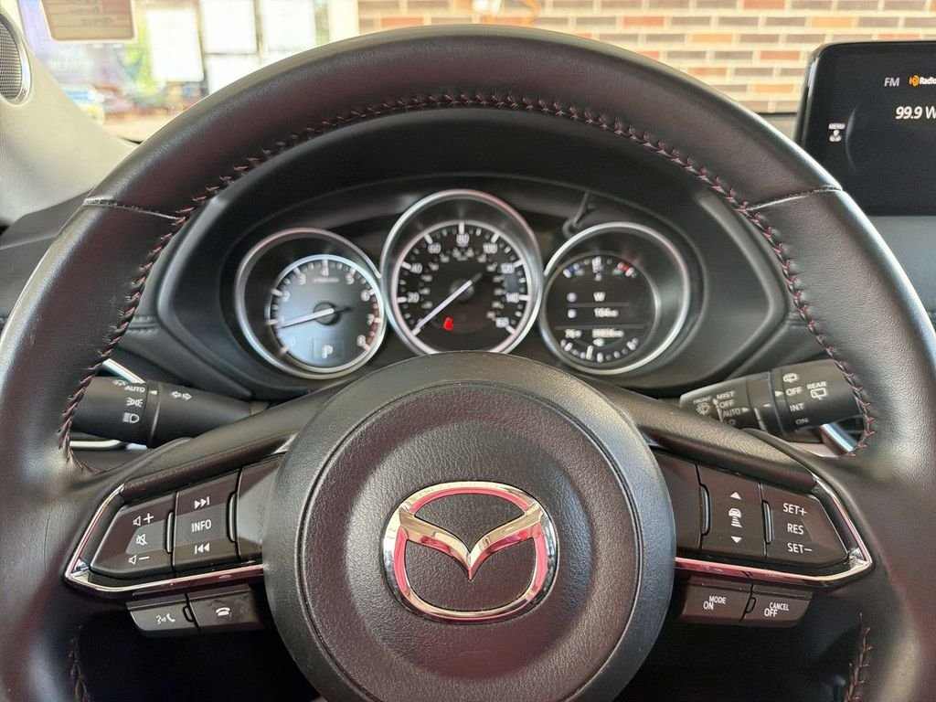 Used 2025 Gray Mazda 2.5 S Carbon Edition image 11