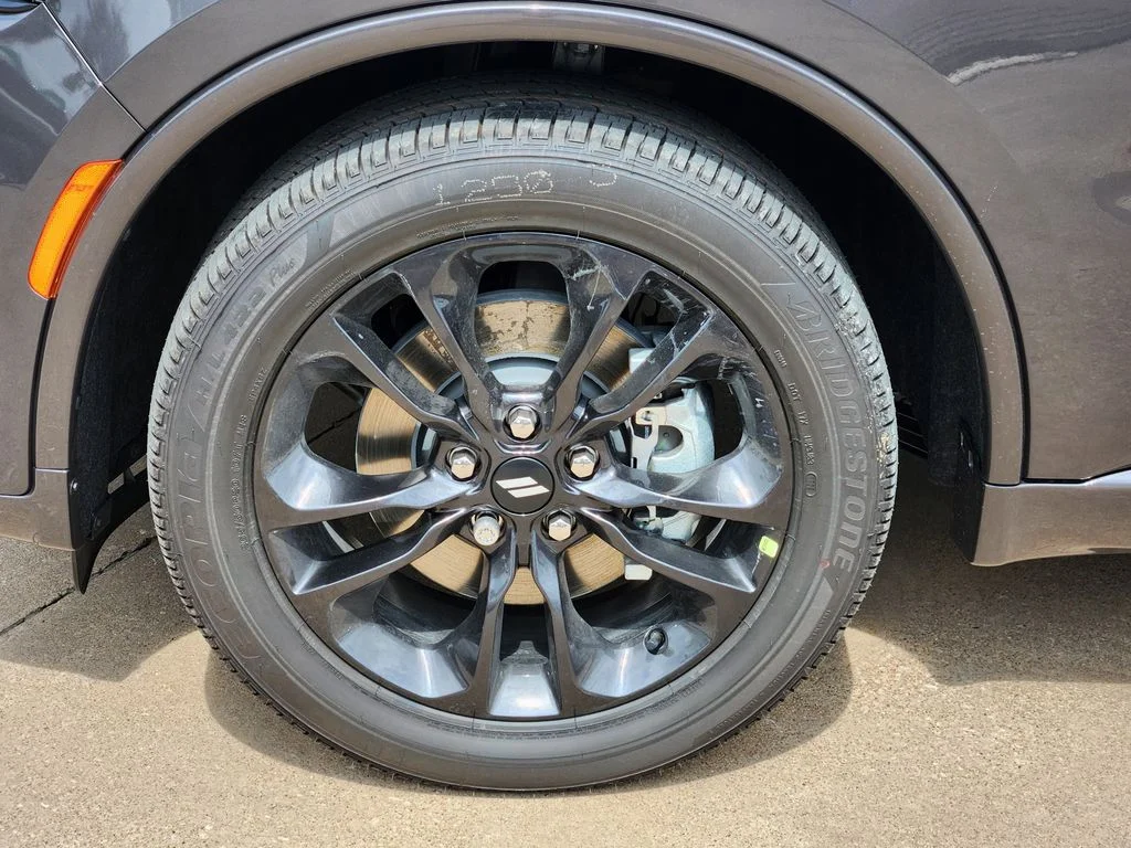 New 2026 Vapor Gray Exterior Paint Dodge GT image 7