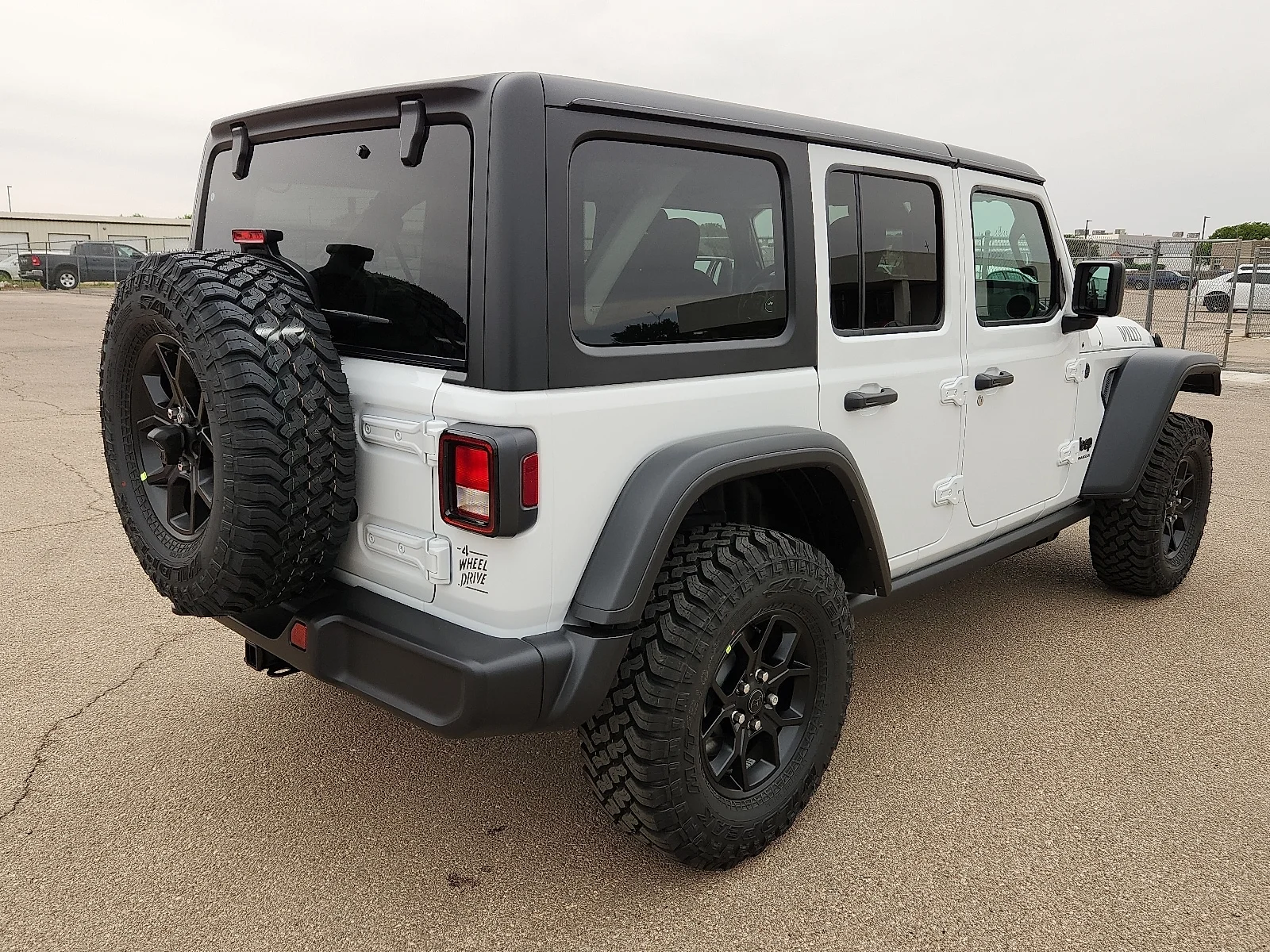 New 2026 Bright White Clear-Coat  Paint Jeep 4-DOOR WILLYS image 4