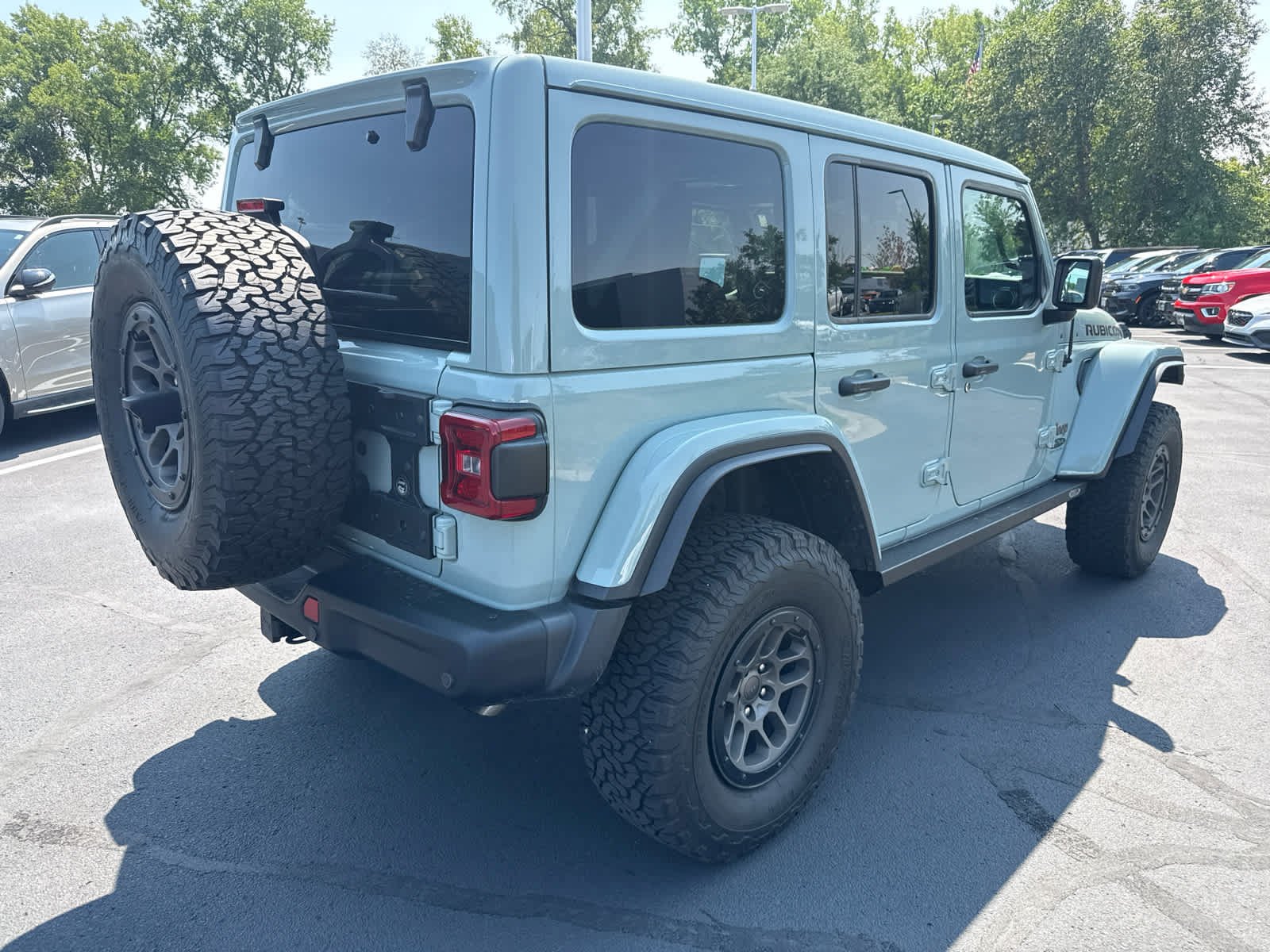 Used 2023 Earl Clearcoat Jeep Rubicon 392 image 4