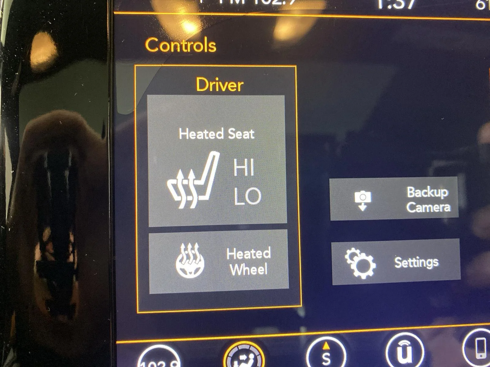 Used 2020 Diamond Black Crystal Pearlcoat Jeep Limited image 20