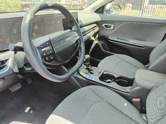 Certified Used 2025 Morning Haze Kia LXS image 18