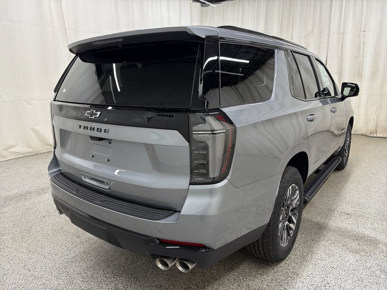 2026 Chevrolet Tahoe Z71 - Photo 8