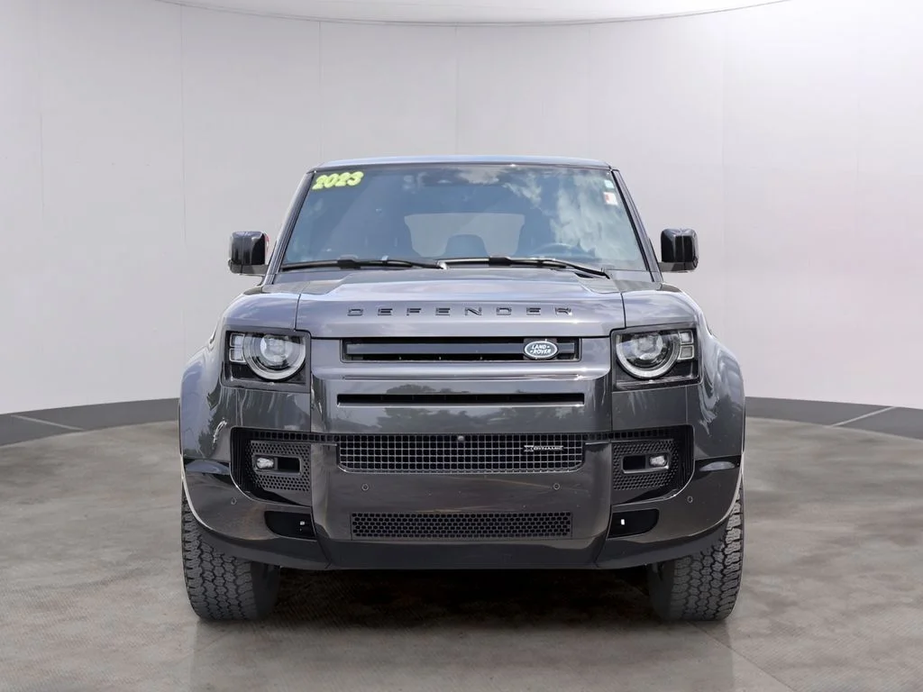 Used 2023 Land Rover Defender X-Dynamic SE with VIN SALE27EUXP2206390 for sale in Kansas City
