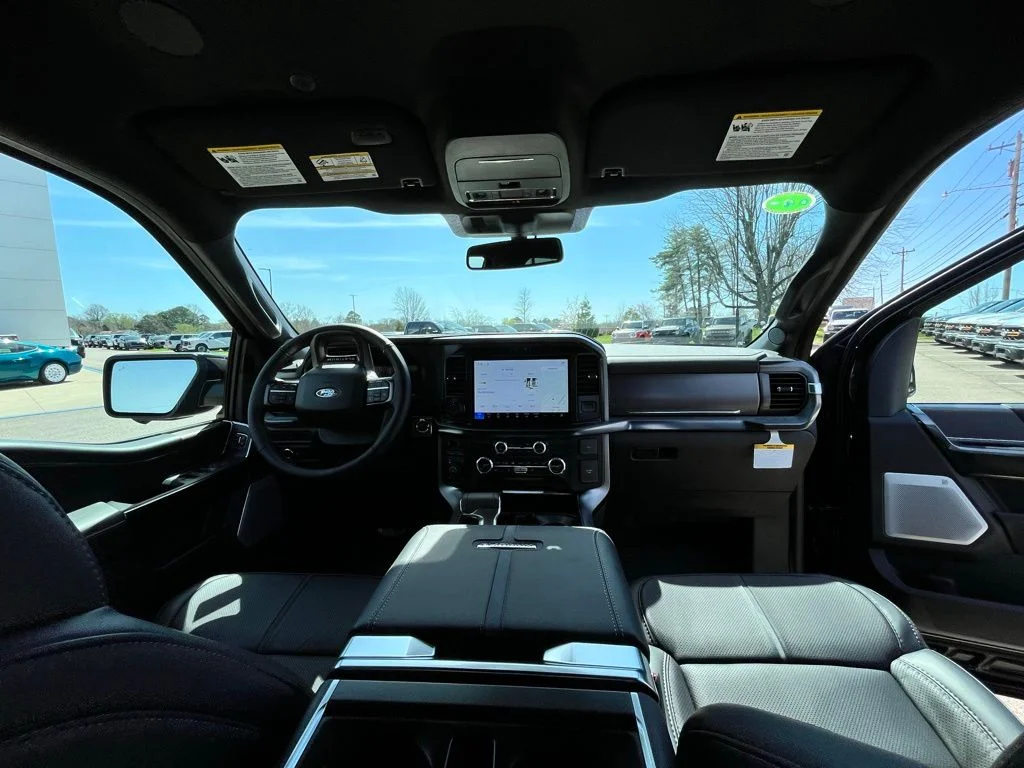 New 2026 Black Ford Platinum image 13