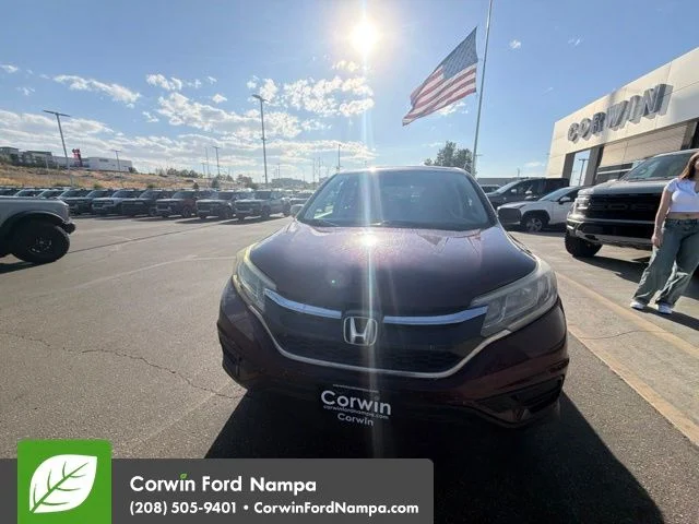 Used 2016 Red Honda SE image 2