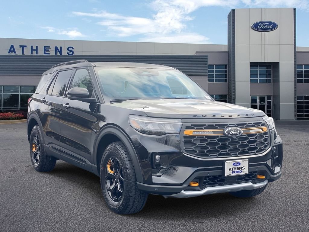 New 2026 Agate Black Metallic Ford Tremor® image 1