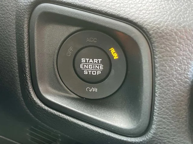 New 2025 41 Jeep Sport S image 27