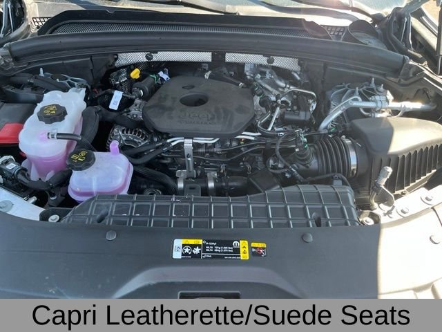 New 2026 Silver Zynith Exterior Paint Jeep Altitude image 32