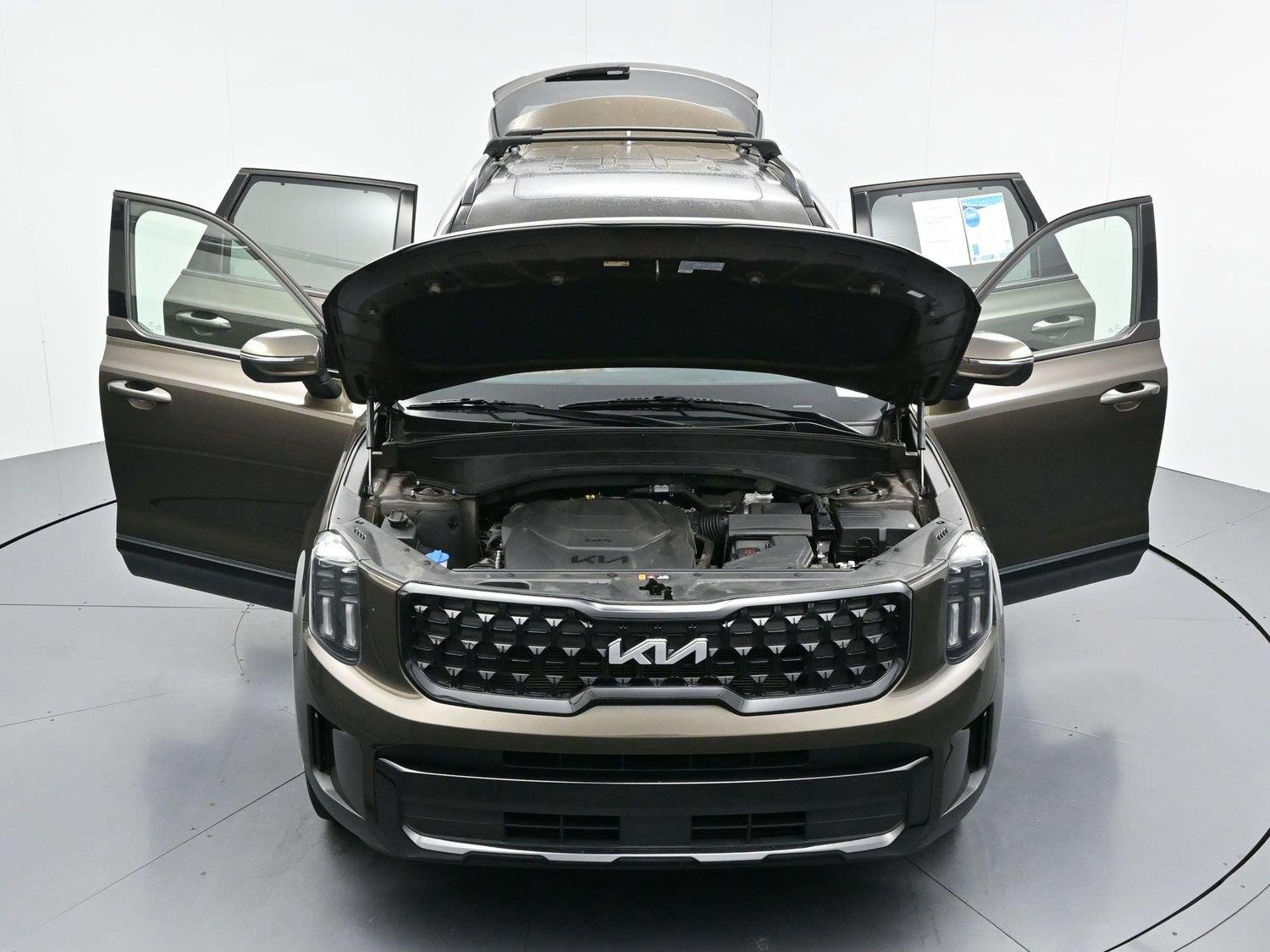 Used 2024 Dark Moss Kia EX X-Line image 53