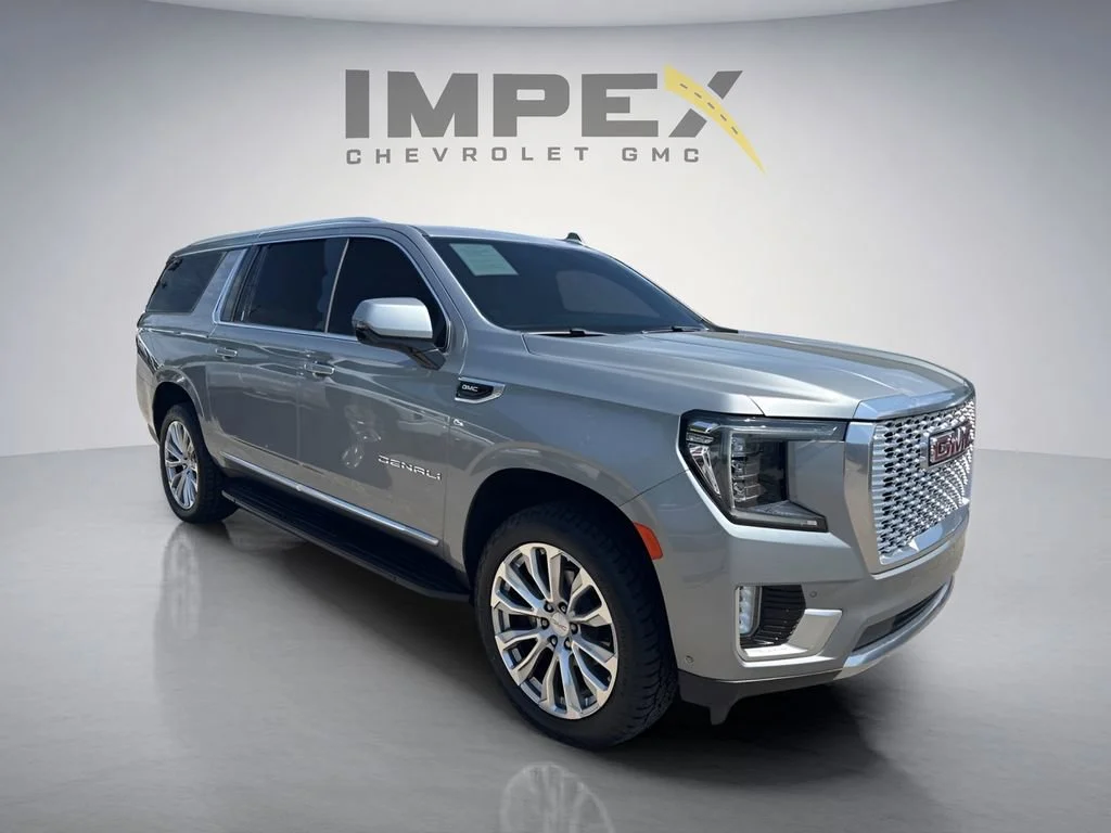 Used 2024 Sterling Metallic GMC Denali image 5