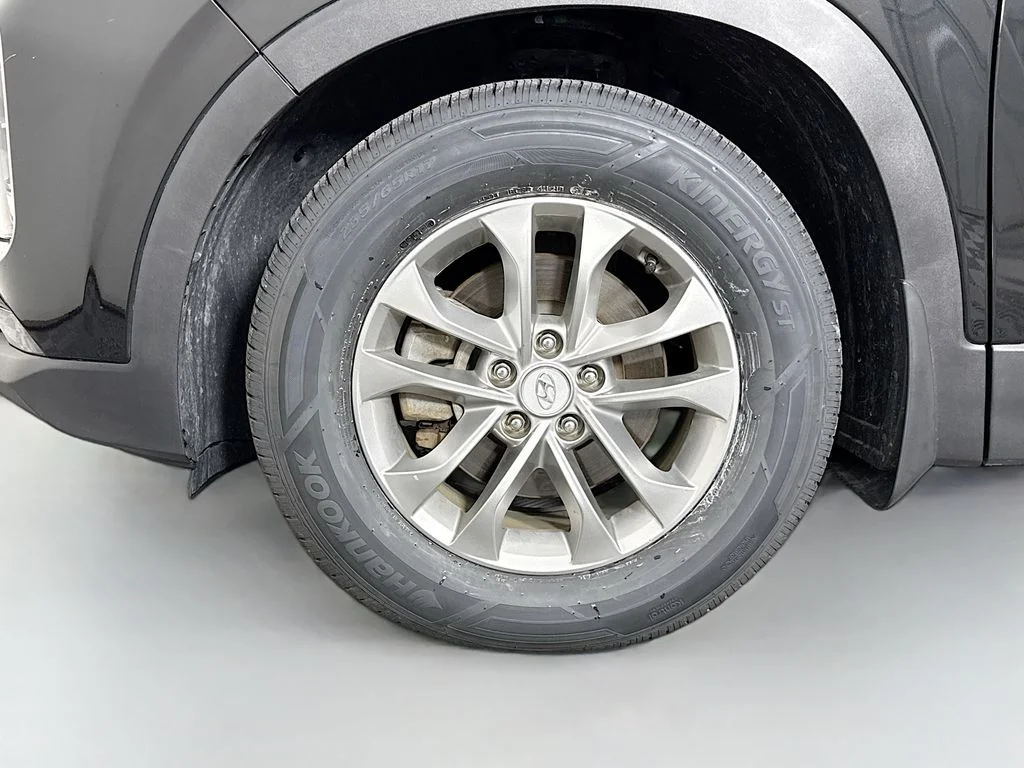 Used 2020 Black Hyundai SEL image 28