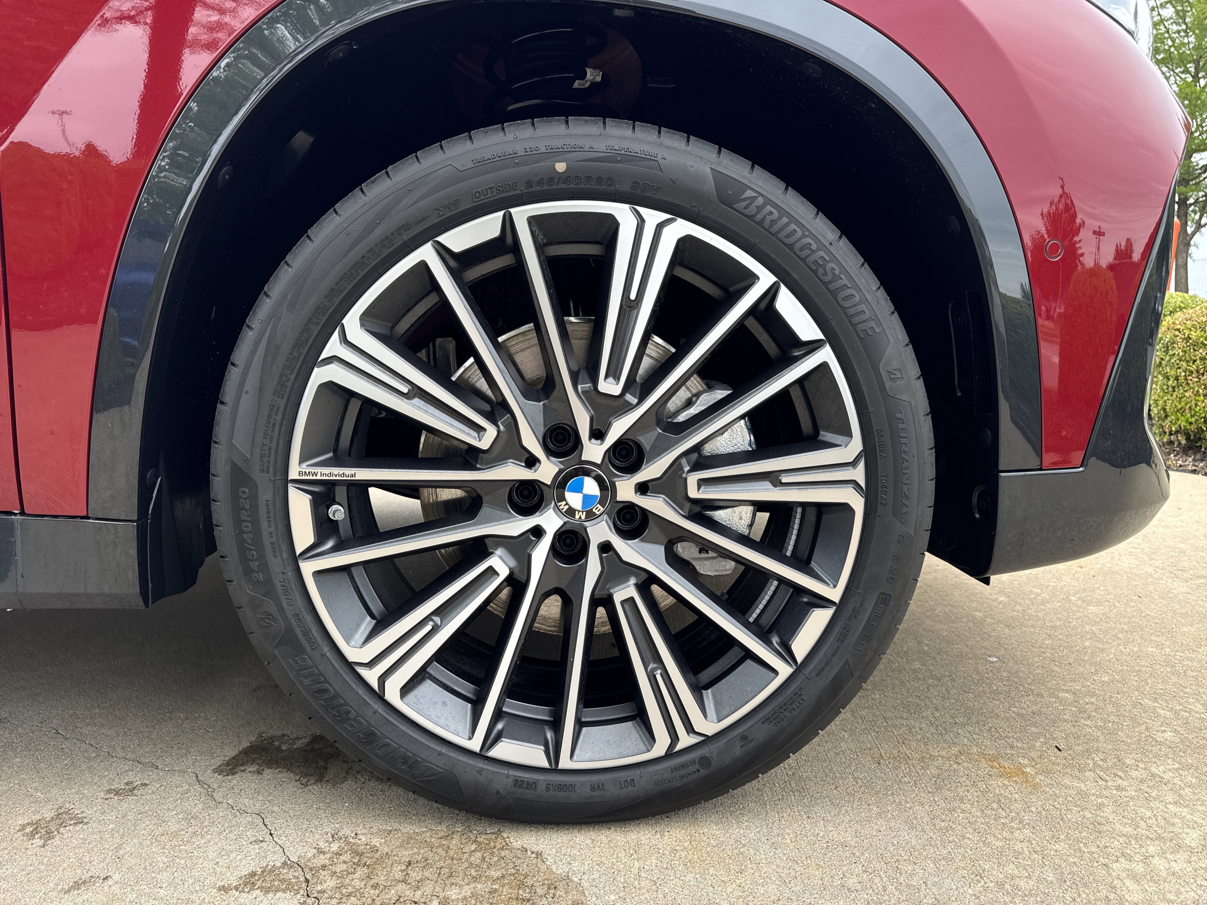New 2026 VEGAS RED BMW xDrive28i image 28