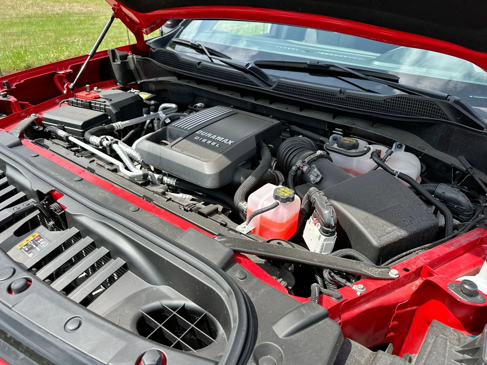 Used 2024 Red Hot Chevrolet ZR2 image 25