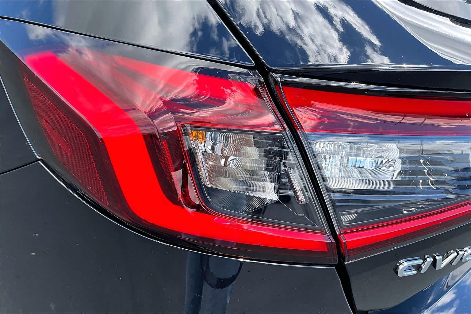Used 2023 Crystal Black Pearl Honda Sport image 28