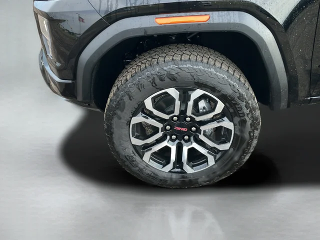 New 2026 Onyx Black GMC AT4 image 32