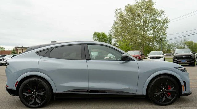 Used 2025 Gray Ford GT image 5