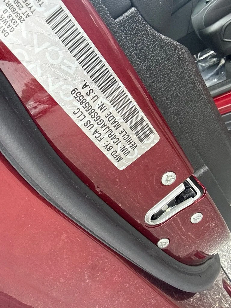 Used 2025 Red Jeep Laredo image 17