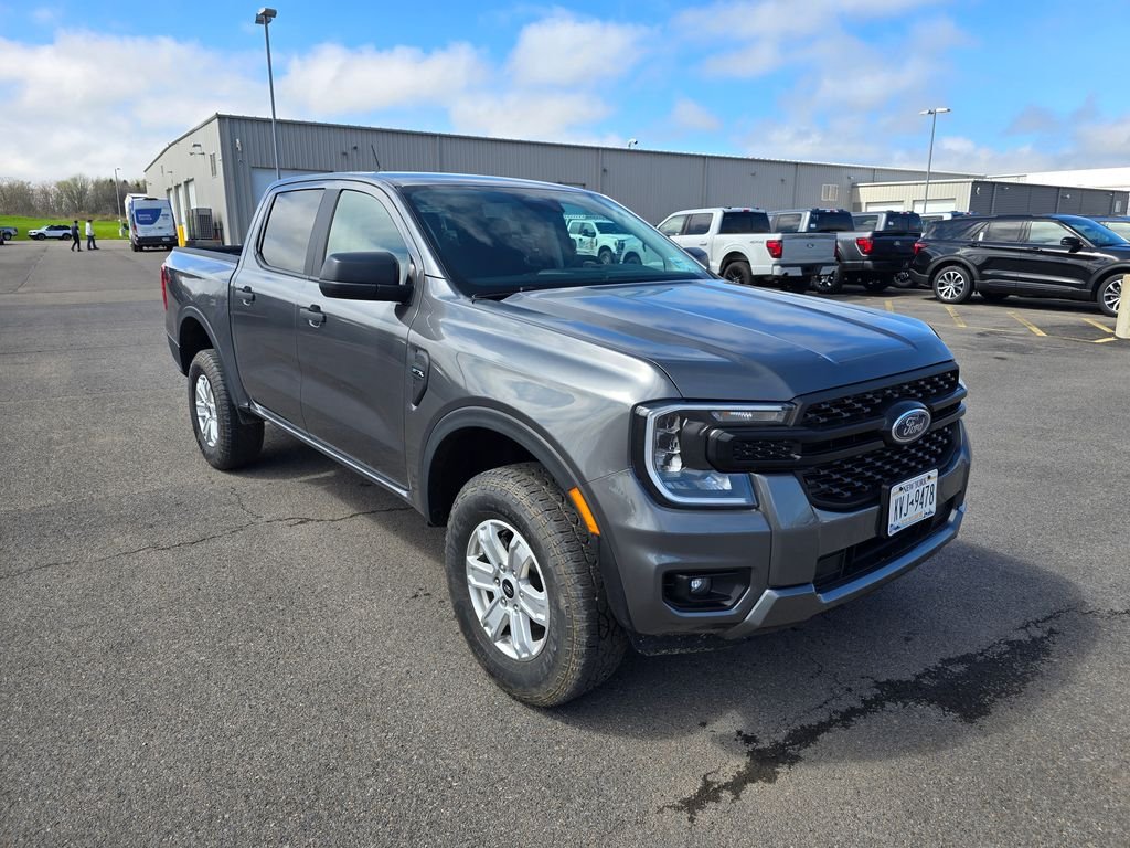 Used 2025 Gray Ford XL image 3