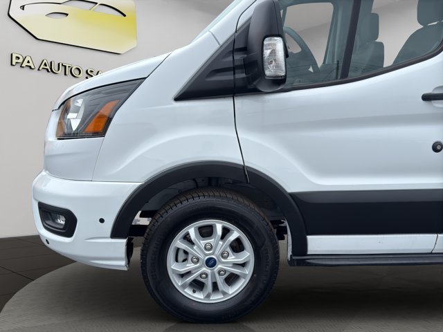 Used 2025 White Ford XL image 24